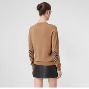 NWT Burberry Bempton Tartan Elbow patch Merino Wool Sweater